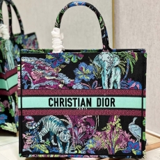 Christian Dior Shopping Bags